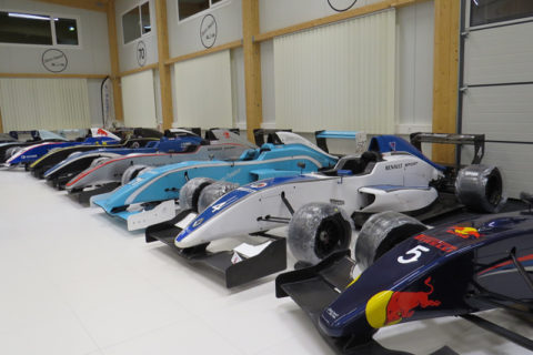 Une écurie de course