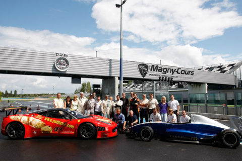 Une écurie de course